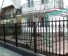 Забор металлический секционный для детского сада с установкой Москва