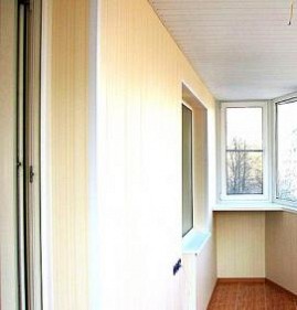 Алюминиевая отделка балкона Киров