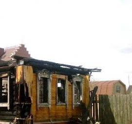 Демонтаж сгоревшего дома Самара