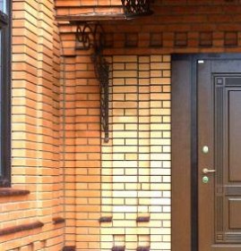 Дверь входная металлическая уличная в дом Санкт-Петербург