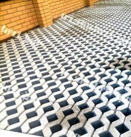 Газонная решетка для парковки Сочи