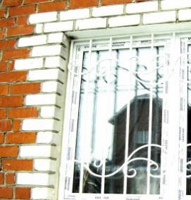 Изготовление металлических решеток на окна Казань