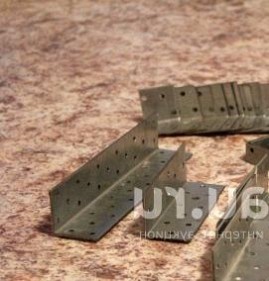 Металлический уголок с отверстиями Комсомольск-на-Амуре