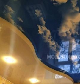 Натяжной потолок матовый двухуровневый с подсветкой Барнаул