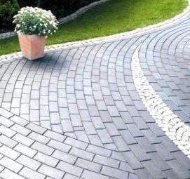Укладка бетонной тротуарной плитки Тюмень