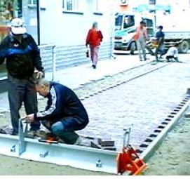 Укладка тротуарной плитки с использованием виброплиты Пушкино