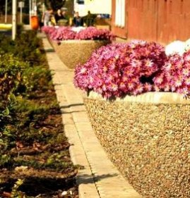 Вазон для уличных цветов на ножке Нижний Новгород
