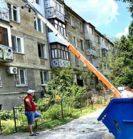 Вывоз строительного мусора контейнер 20 тонн Казань