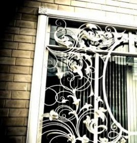 Защитные решетки на окна от детей Казань