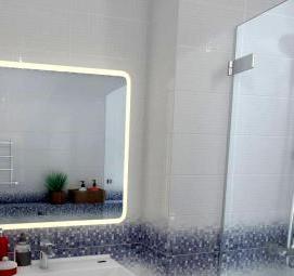 Зеркало для бритья в ванную на кронштейне Воронеж