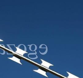 Армированная колючая лента-егоза - тип 3