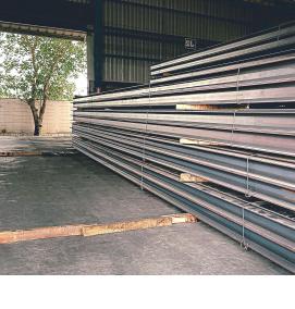 Балка металлическая двутавровая - модель 2