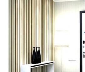 Белая межкомнатная дверь с зеркалом - модель 3