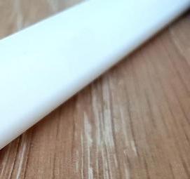 Белые панели пвх для потолка - вариант 3