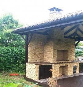 Беседка из дерева с мангалом - вариант 2