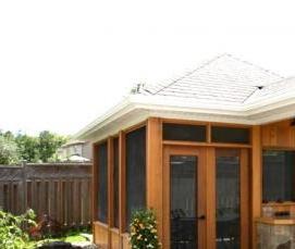 Беседки для дачи с мангалом застекленные - модель 3