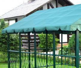 Беседки для дачи закрытого типа - вариант 4