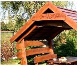 Беседки из дерева коричнево бежевые - вариант 1