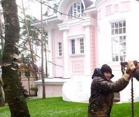 Бурение скважин вращательным роторным способом - модель 1