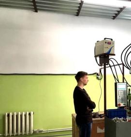 Быстродействующий поляризованный электромагнит - модель 1