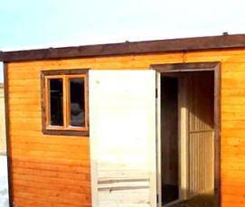 Бытовка для дачи с печкой - модель 1