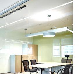 цельностеклянные офисные перегородки - модель 3