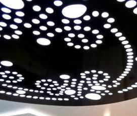 черно белый натяжной потолок - модель 4