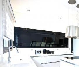 черный глянцевый ламинат - вариант 2