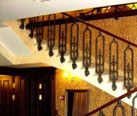 чугунные балясины для лестниц - модель 1