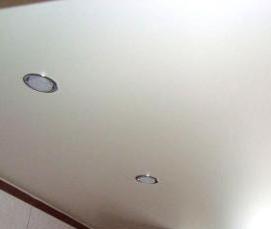 цветной сатиновый натяжной потолок - модель 3