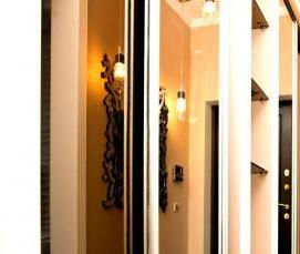 цветные входные двери в квартиру - модель 3