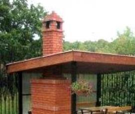 Дачная беседка с мангалом и барбекю - тип 2