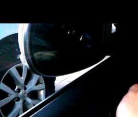 Демонтаж бокового зеркала - модель 1