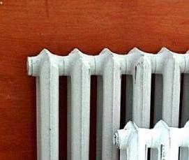 Демонтаж чугунного радиатора отопления - вариант 3