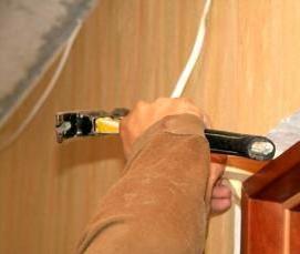 Демонтаж деревянной двери - тип 1