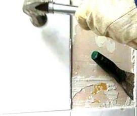 Демонтаж старой плитки - вариант 1