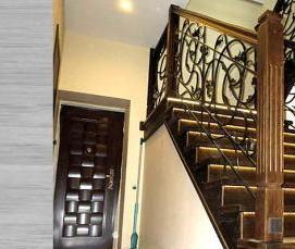 Деревянная лестница с подсветкой - вариант 4