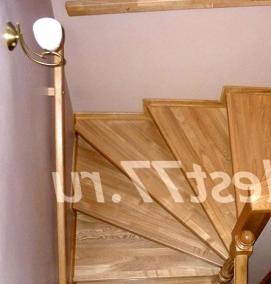 Деревянная лестница с забежными ступенями - тип 4