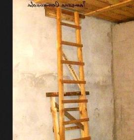 Деревянная лестница в погреб - модель 3