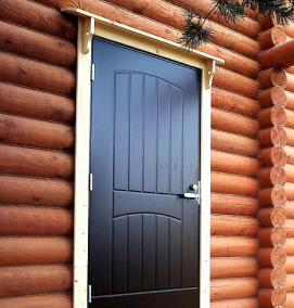 Деревянная входная дверь в квартиру - вариант 1