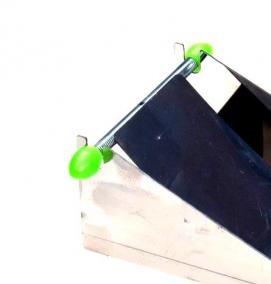 Держатель для поилки грызунов - вариант 2