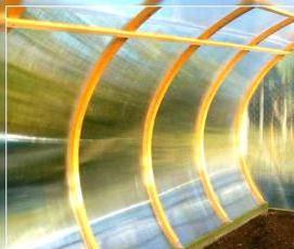 Дешевые поликарбонатные теплицы - вариант 4