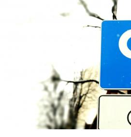 Дорожный знак парковка для инвалидов - модель 3