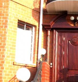 Дверь деревянная входная для дачи - модель 3