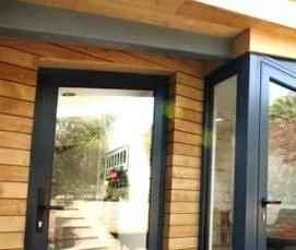 Двери двухстворчатые входные стеклянные - тип 4