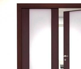 Двойные распашные двери межкомнатные со стеклом - тип 3