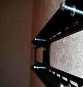 Дюбеля для кронштейна телевизора - тип 4