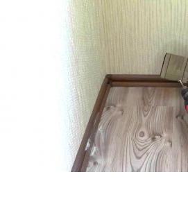 Дюбеля для плинтуса напольного - модель 1