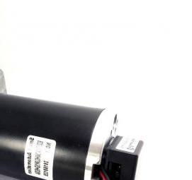 электродвигатель 12 вольт - модель 2