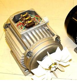 электродвигатель без щеток - тип 3